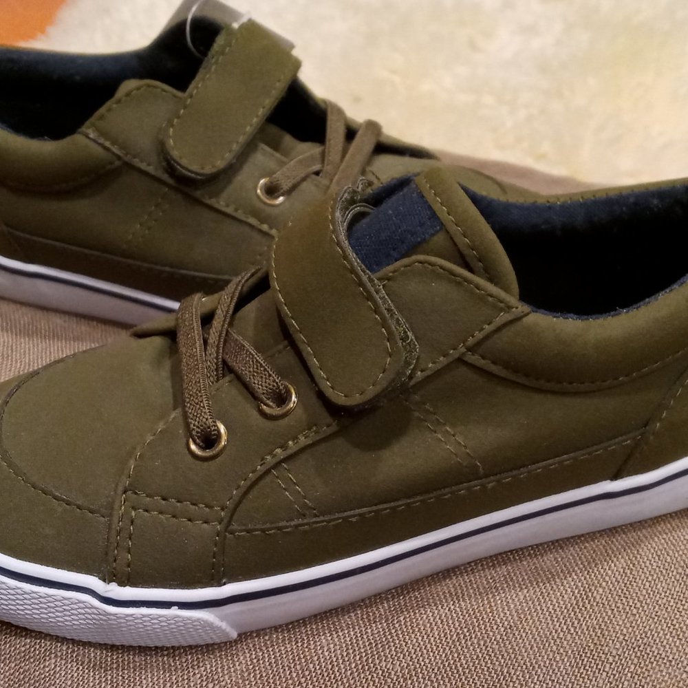 Kids SZ 12 Army Green Sneakers